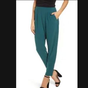 Leith pleat front trouser